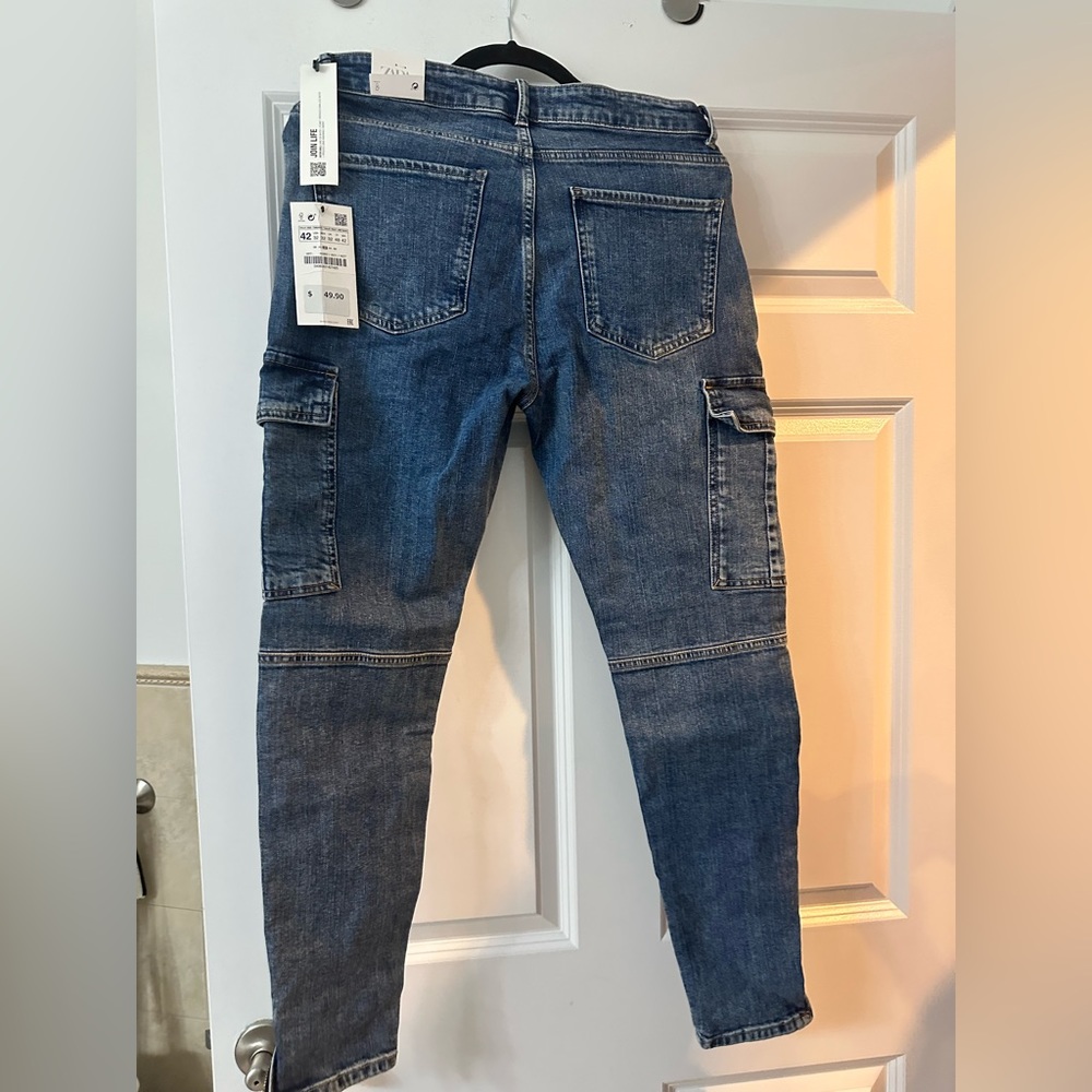 Zara brand new jeans -new with tags